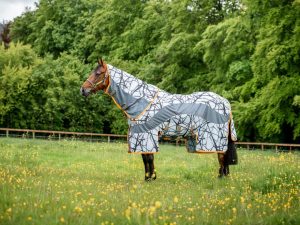 Amigo 3in1 CamoFly Rug
